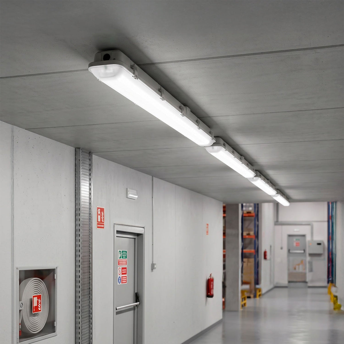 Pantalla estanca LED enlazable 40W IP65 CCT con kit de emergencia